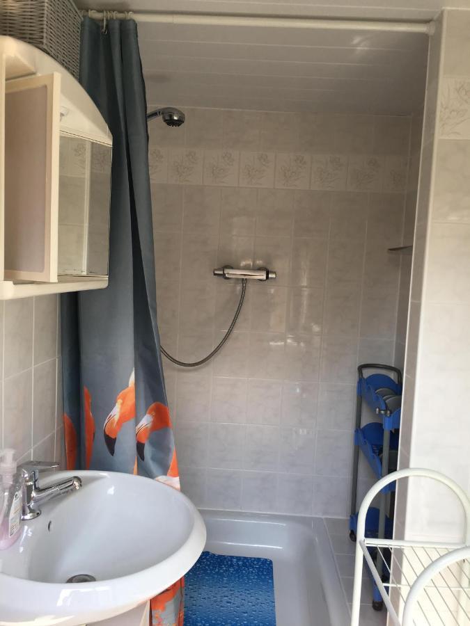 Ferienbungalow Karnitz/Ruegen Luaran gambar